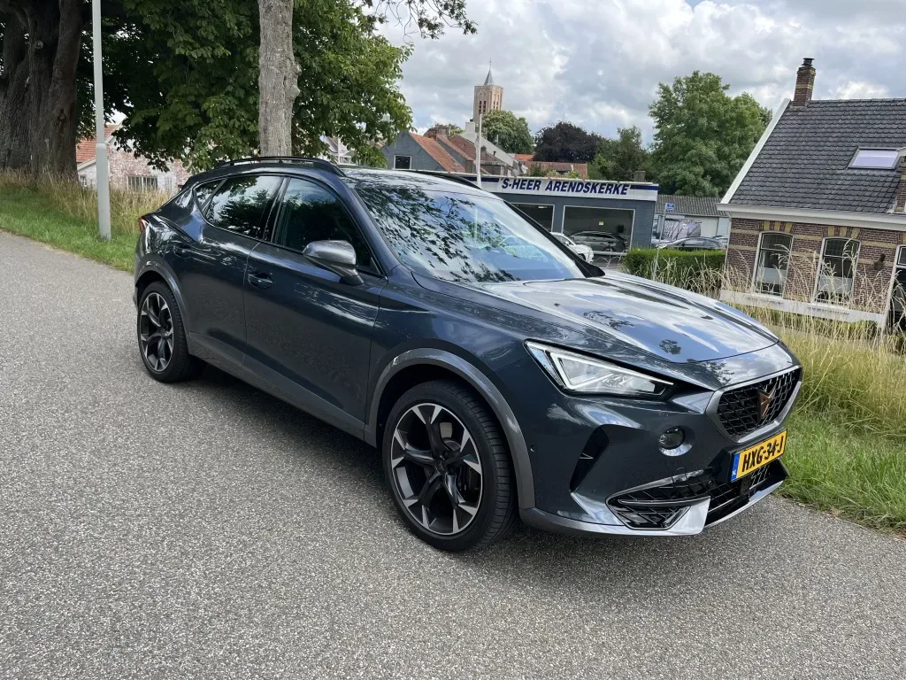 CUPRA Formentor (2024) — foto 1