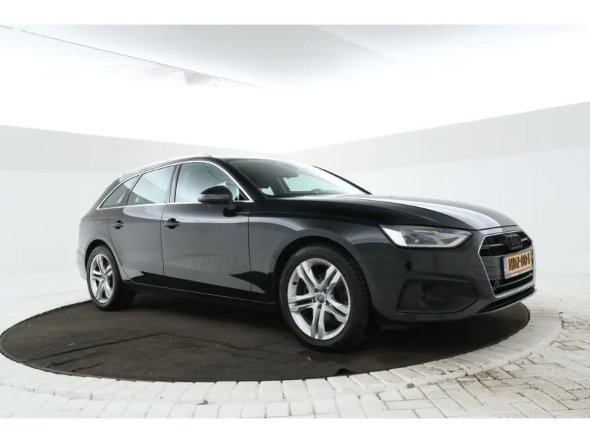 Audi A4 (2021) — foto 1