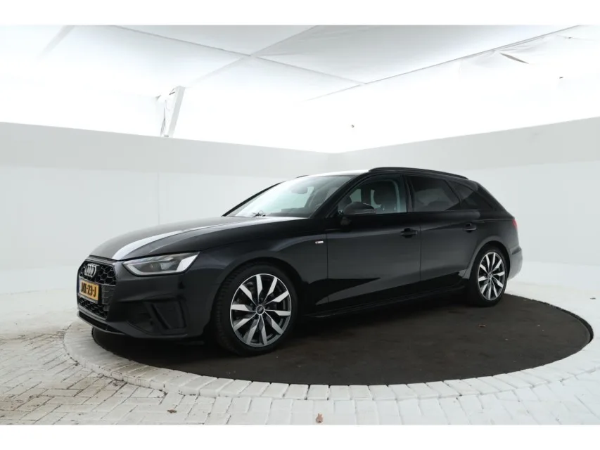 Audi A4 (2022) — foto 1