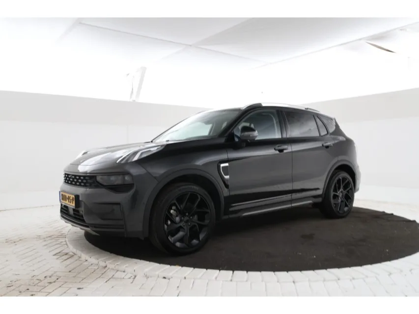 Lynk & Co 01 (2022) — foto 1