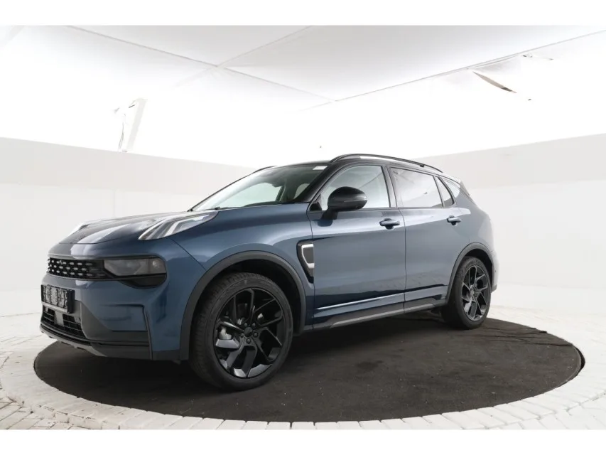 Lynk & Co 01 (0) — foto 1