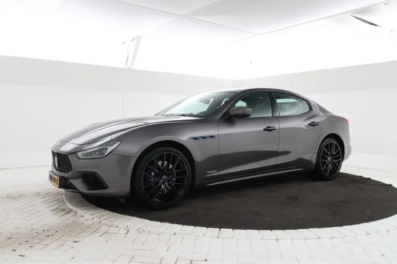 Maserati Ghibli (2021)