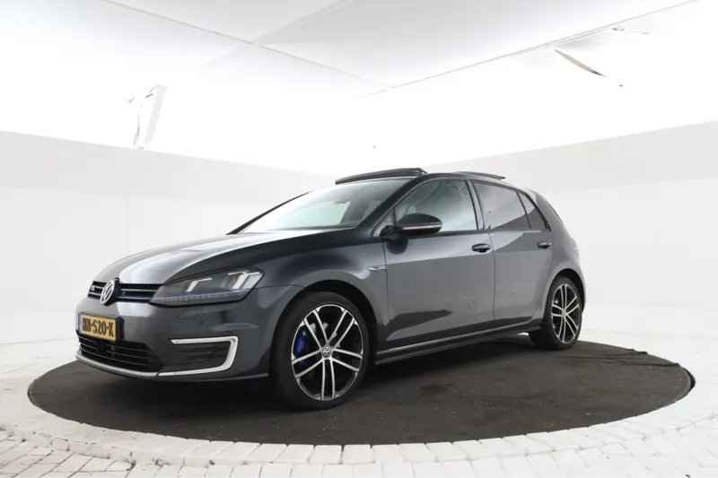 Volkswagen Golf (2015)