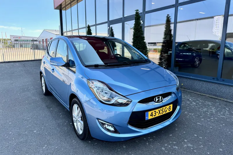 Hyundai ix20 (2012)