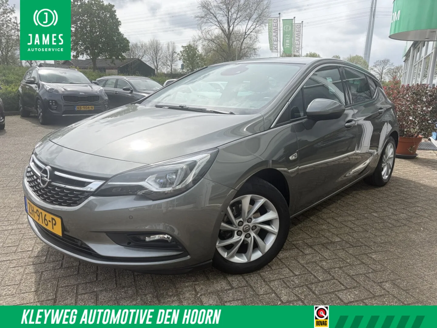 Opel Astra (2019) — foto 1