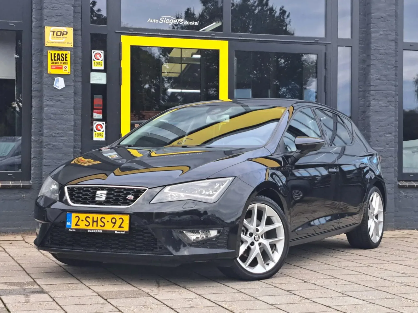SEAT Leon (2013) — foto 1