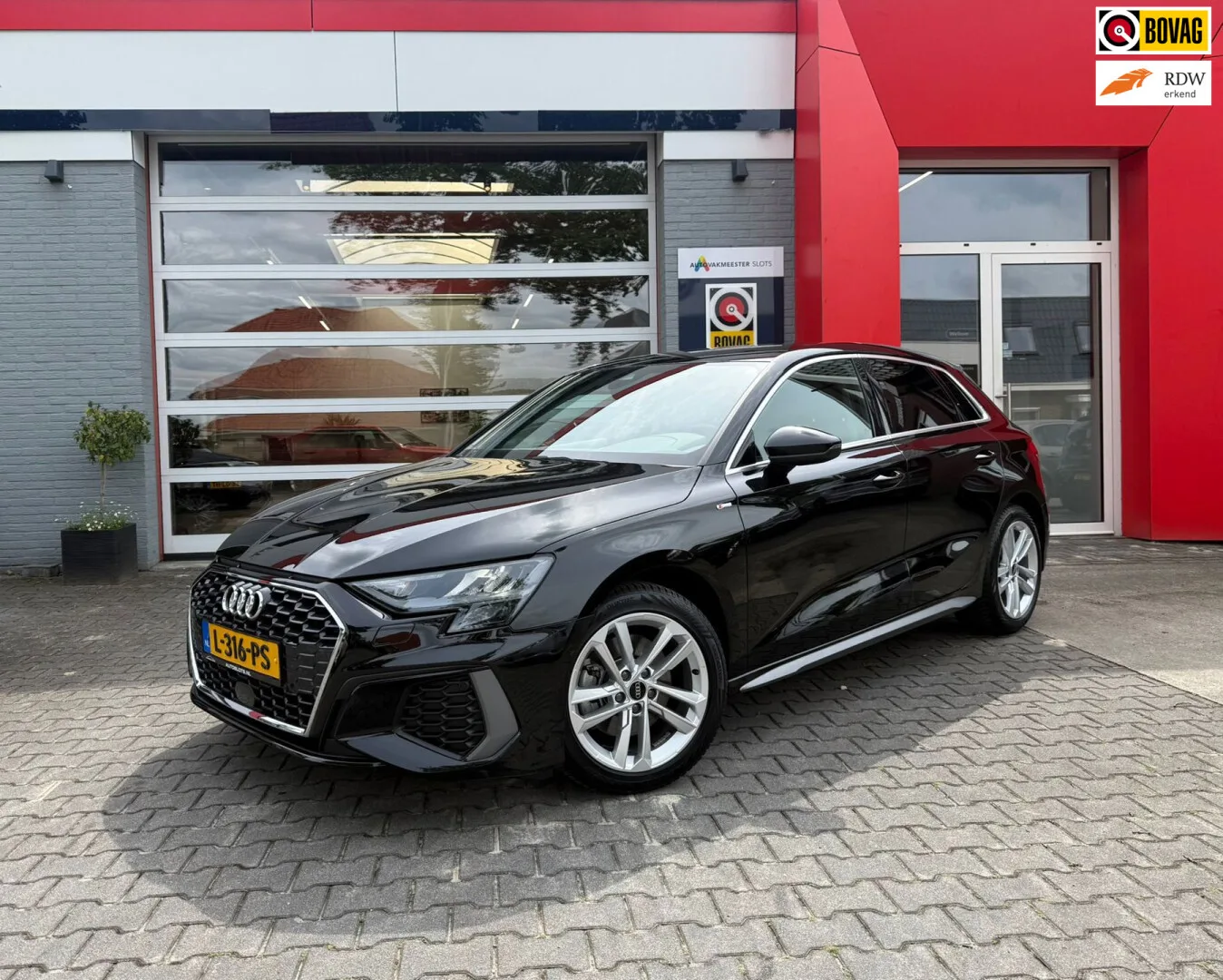 Audi A3 (2021) — foto 1