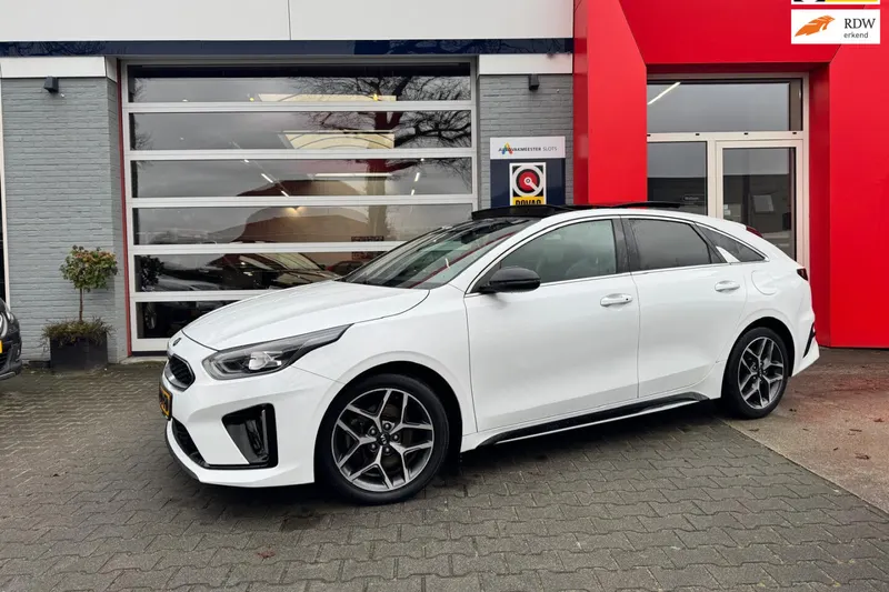 Kia ProCeed (2020)