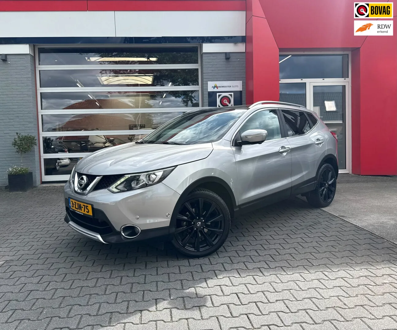 Nissan Qashqai (2015) — foto 1