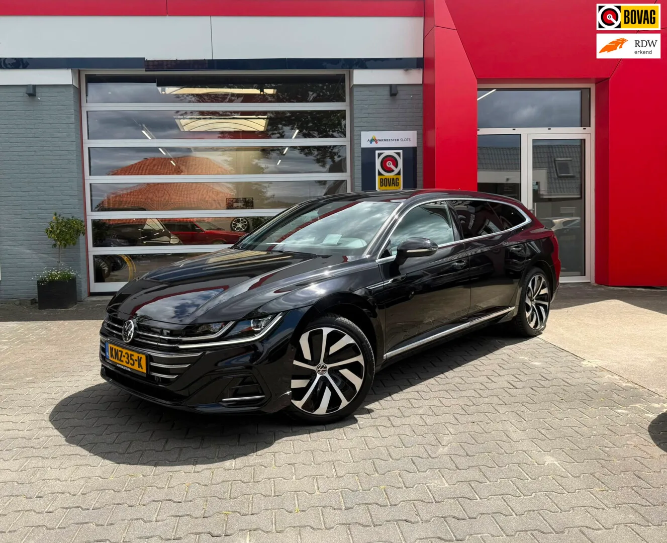 Volkswagen Arteon Shooting Brake (2021) — foto 1