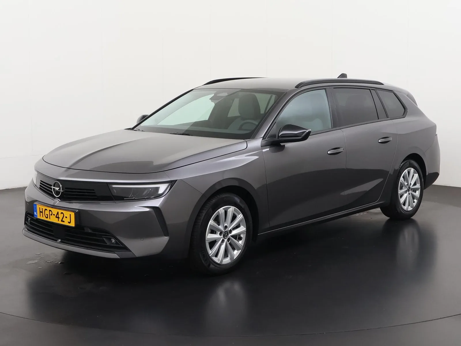 Opel Astra (2025) — foto 1