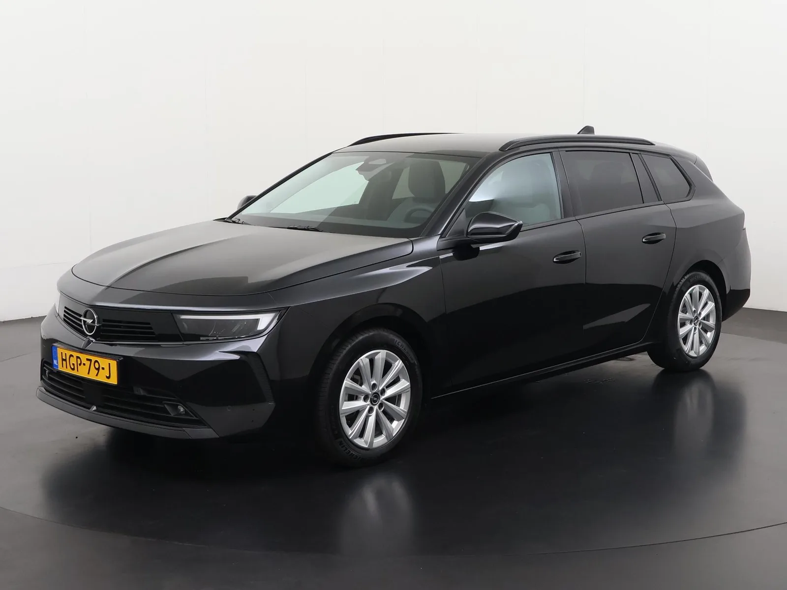 Opel Astra (2025) — foto 1