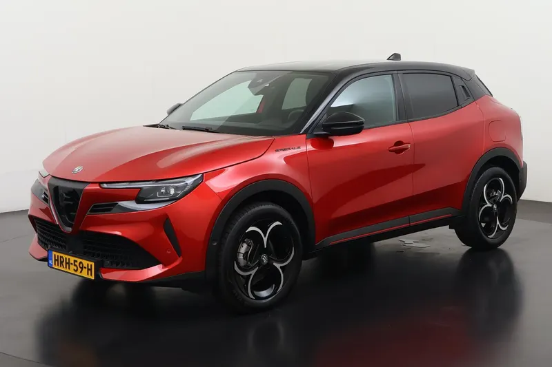Alfa Romeo Junior (2025)