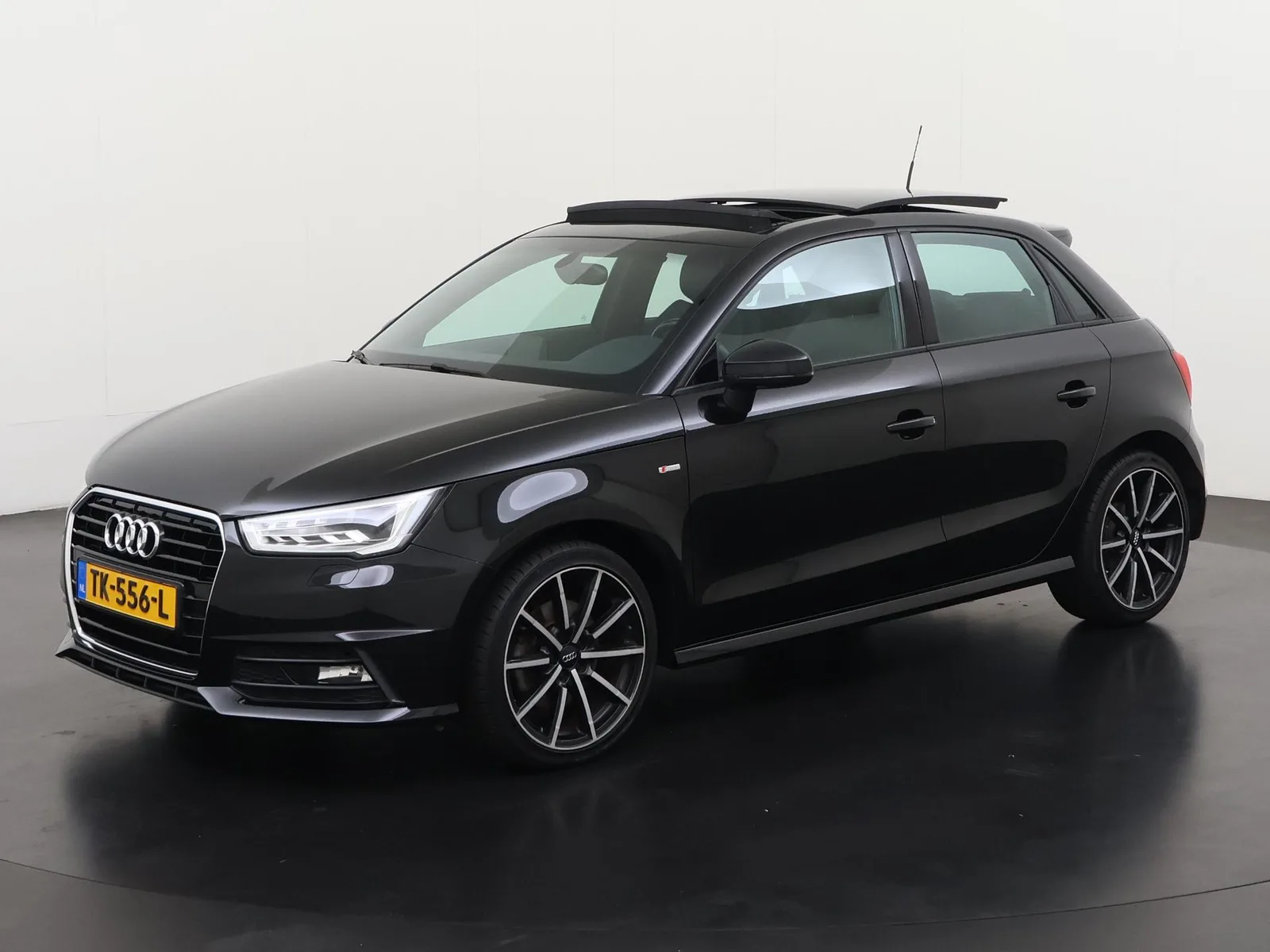 Audi A1 (2018) — foto 1