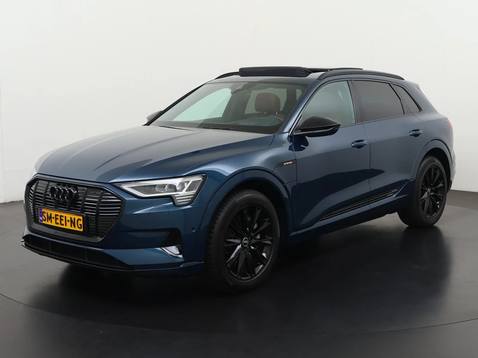 Audi e-tron (2022) — foto 1