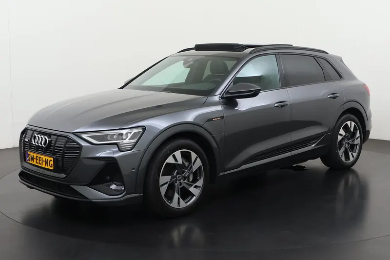 Audi e-tron (2023)