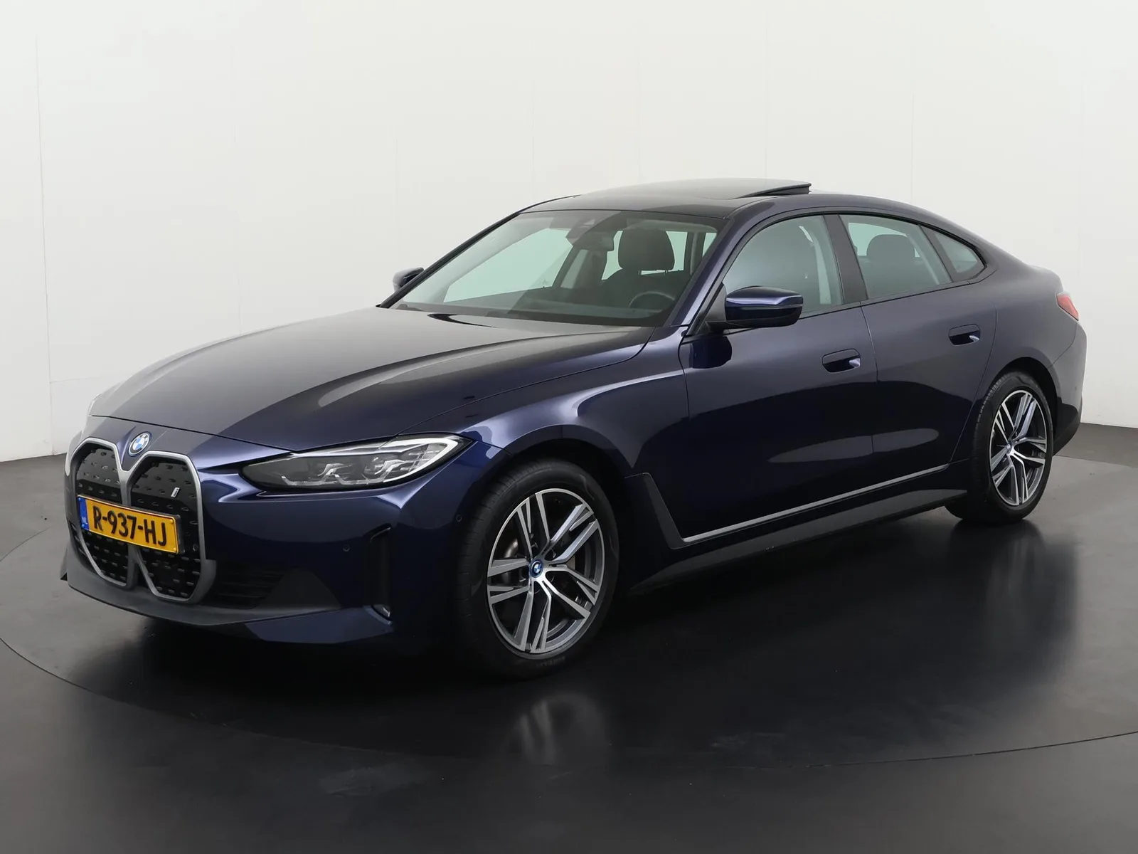 BMW i4 (2022) — foto 1