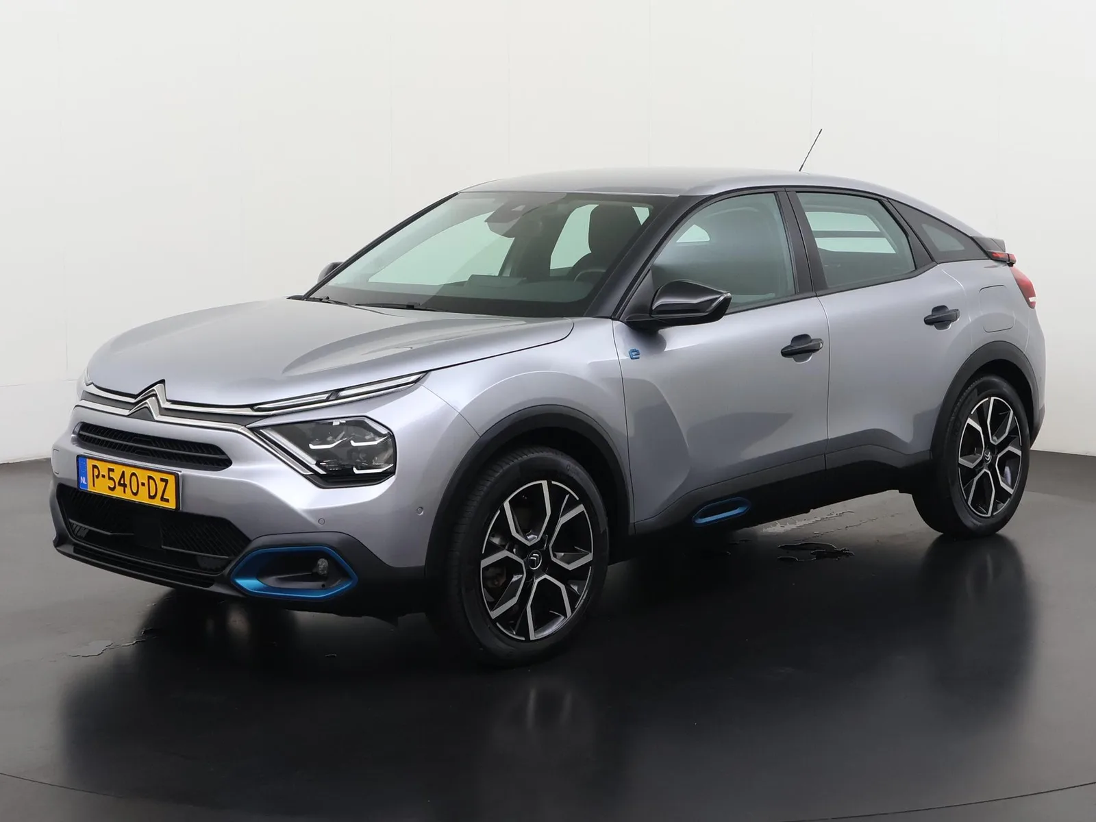 Citroën ë-C4 (2022) — foto 1