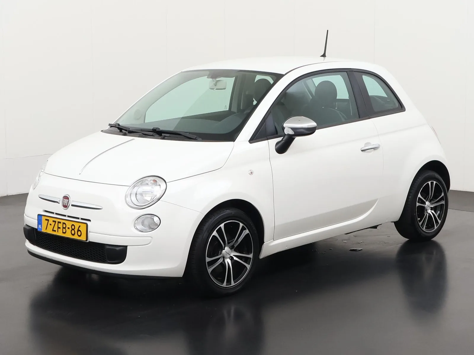 Fiat 500 (2014) — foto 1
