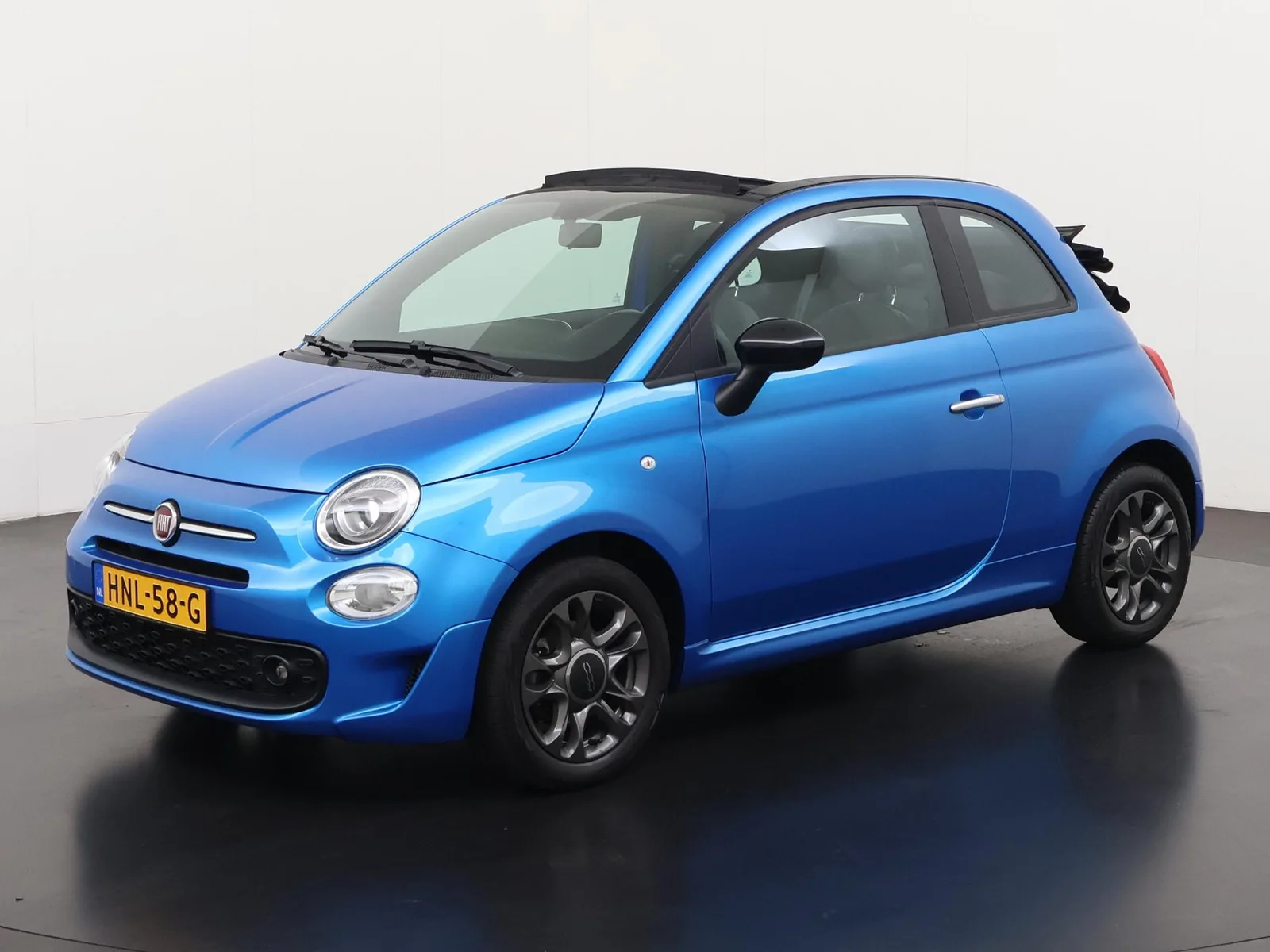 Fiat 500C (2021) — foto 1