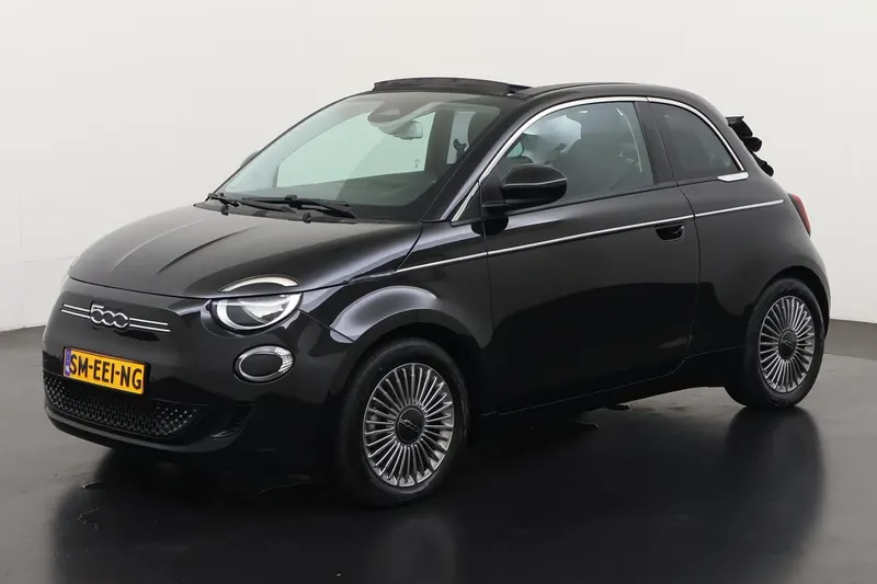 Fiat 500e (2023)