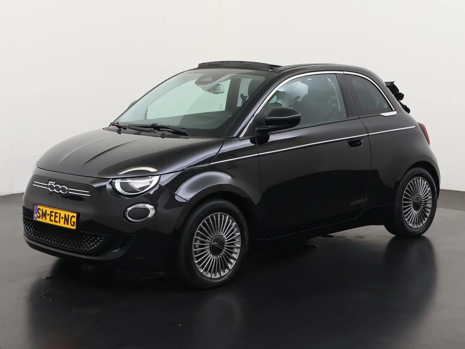 Fiat 500e (2023) — foto 1