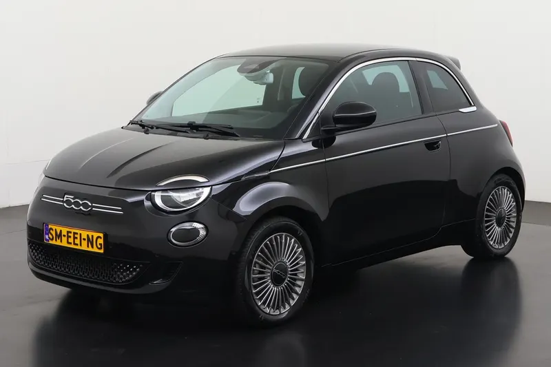 Fiat 500e (2023)