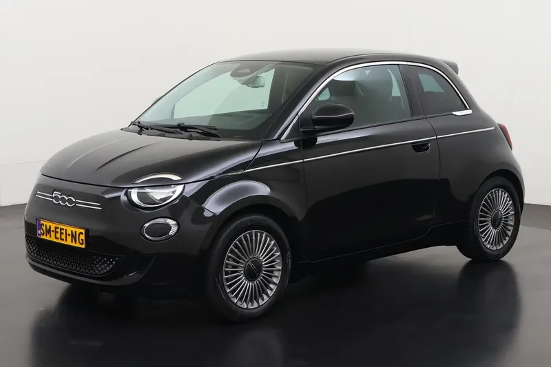 Fiat 500e (2023)