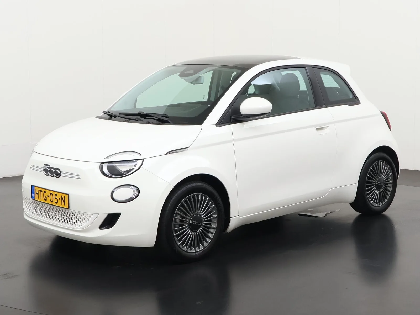 Fiat 500e (2022) — foto 1