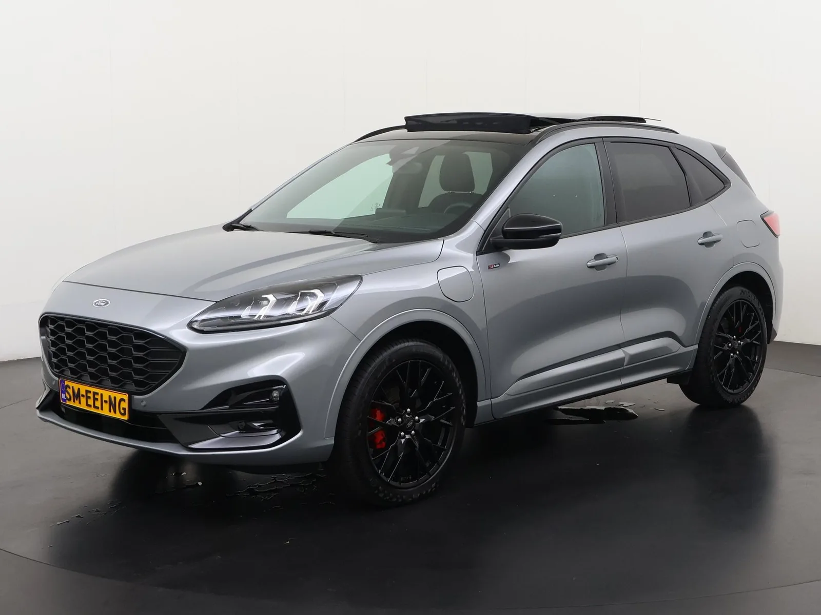 Ford Kuga (2023) — foto 1