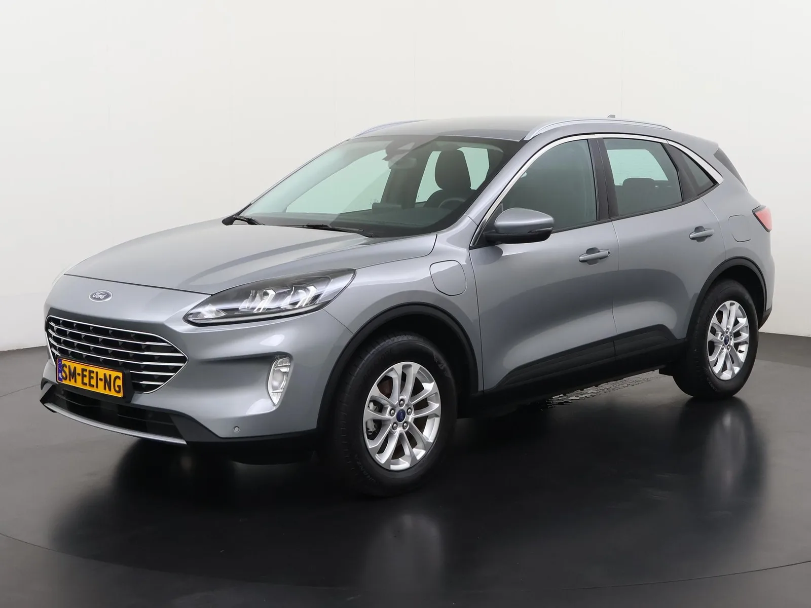 Ford Kuga (2023) — foto 1
