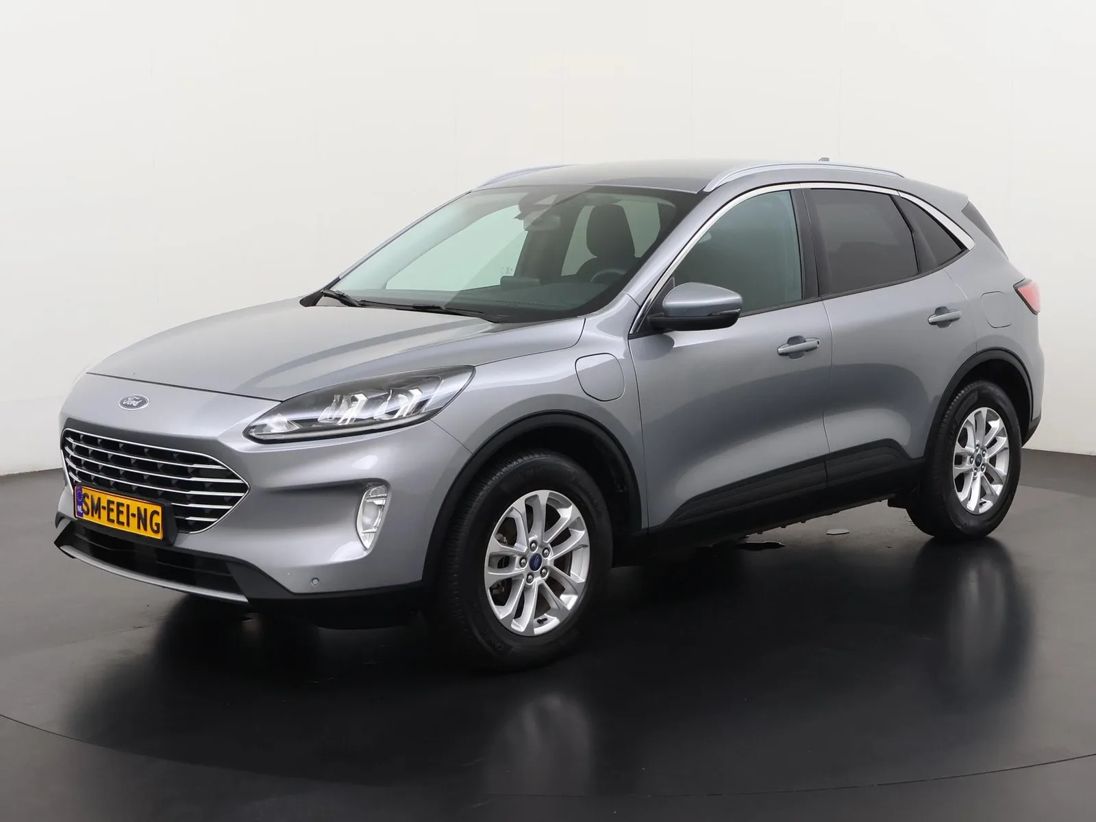 Ford Kuga (2022) — foto 1