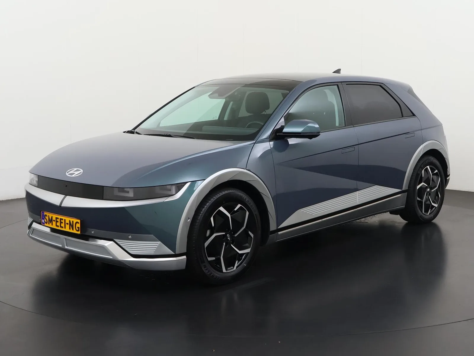 Hyundai Ioniq 5 (2023) — foto 1