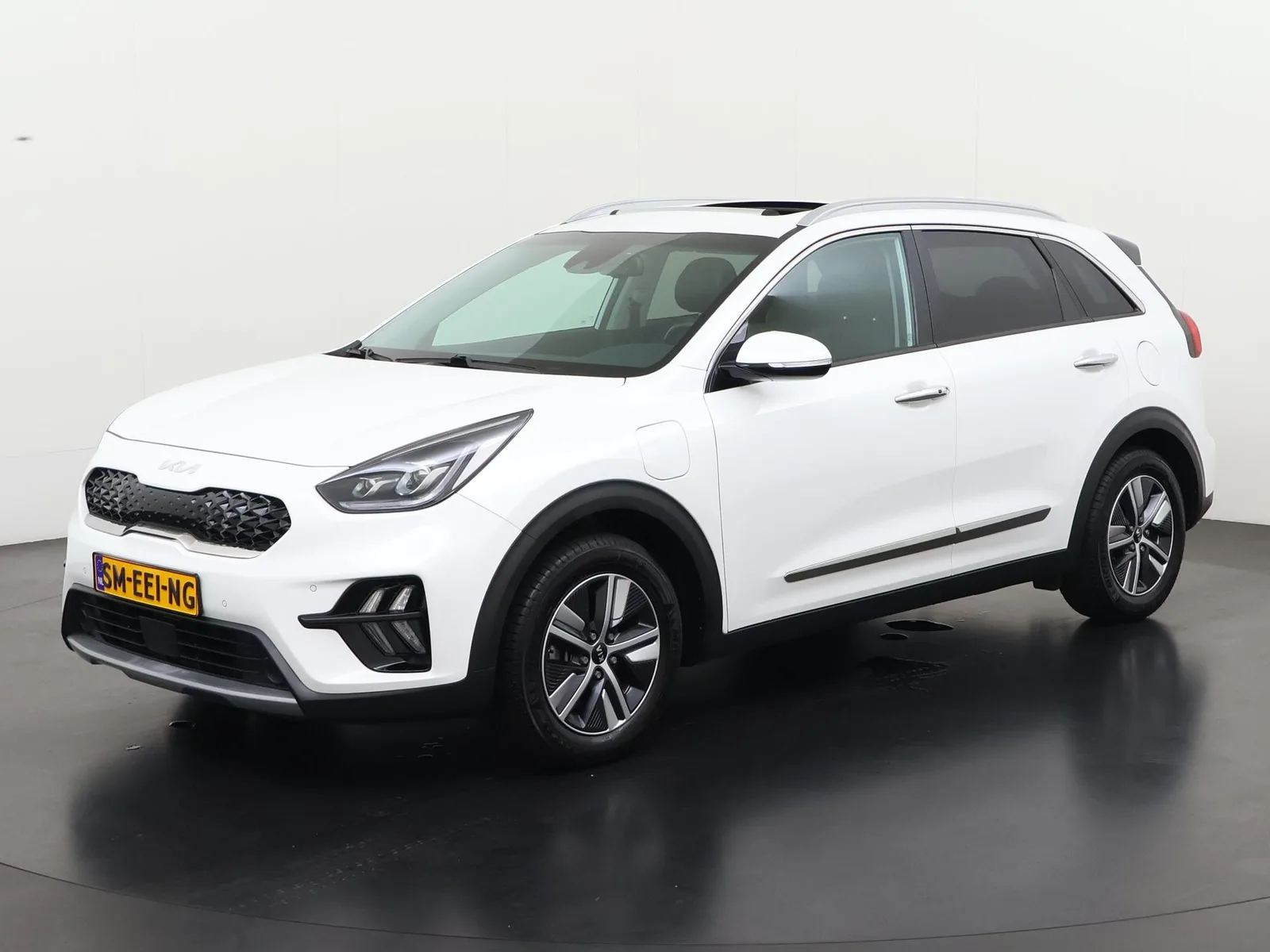 Kia Niro (2022) — foto 1