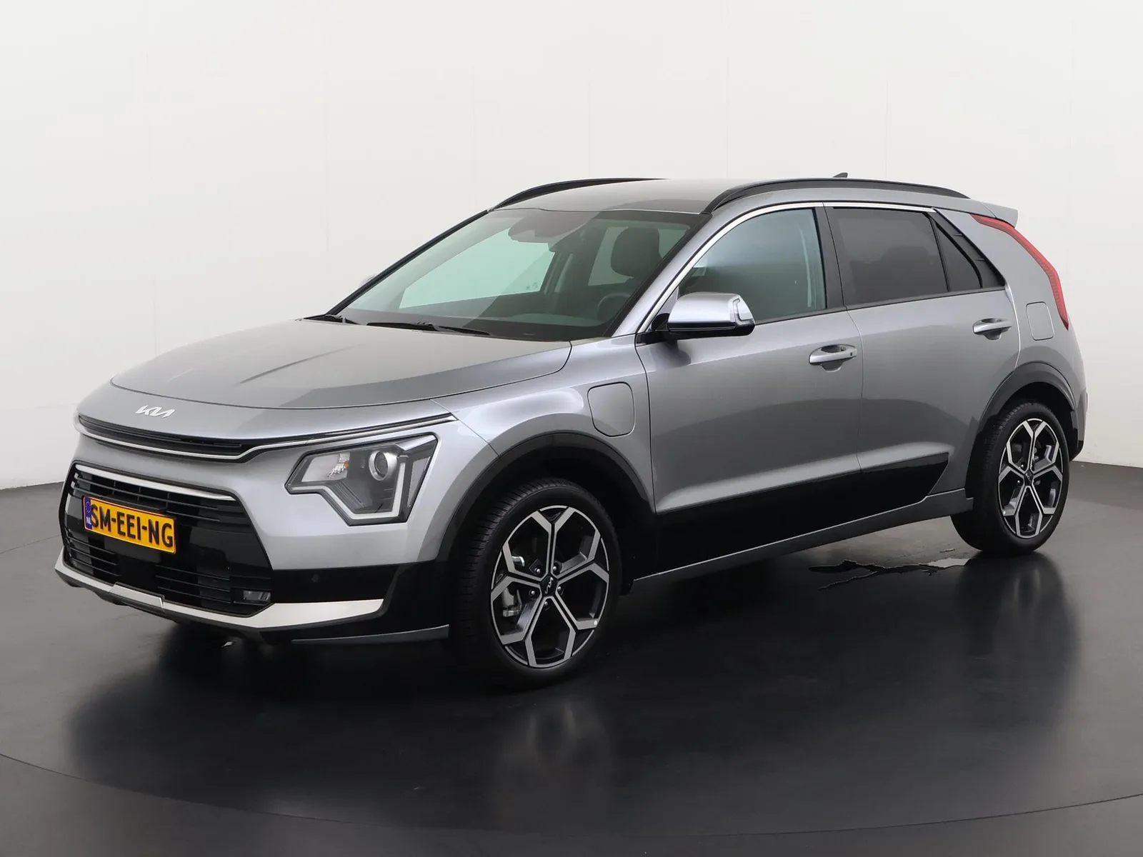 Kia Niro (2024) — foto 1