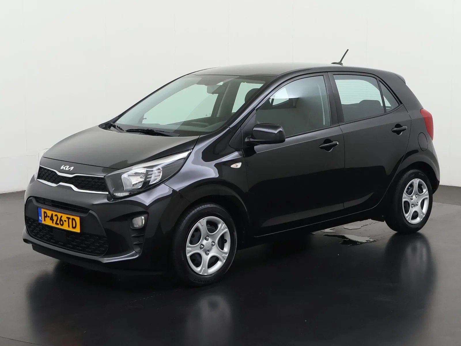 Kia Picanto (2022) — foto 1