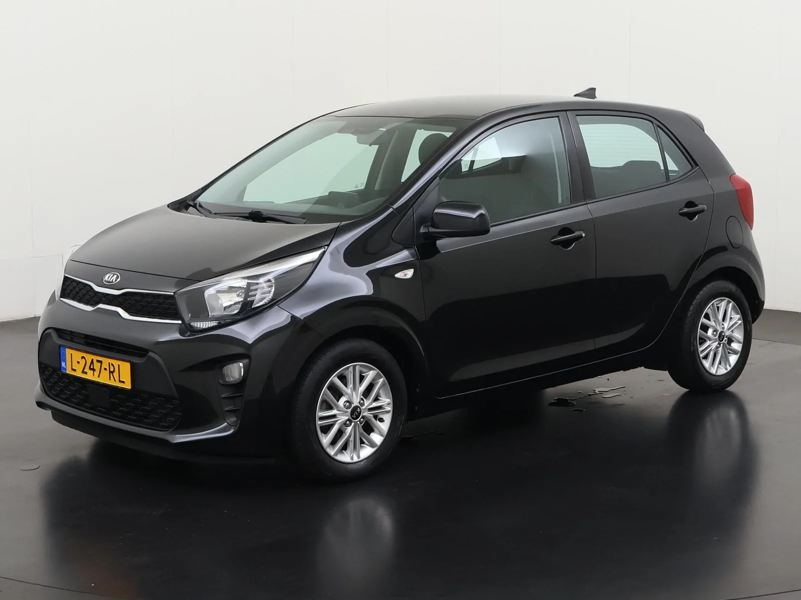 Kia Picanto (2021) — foto 1