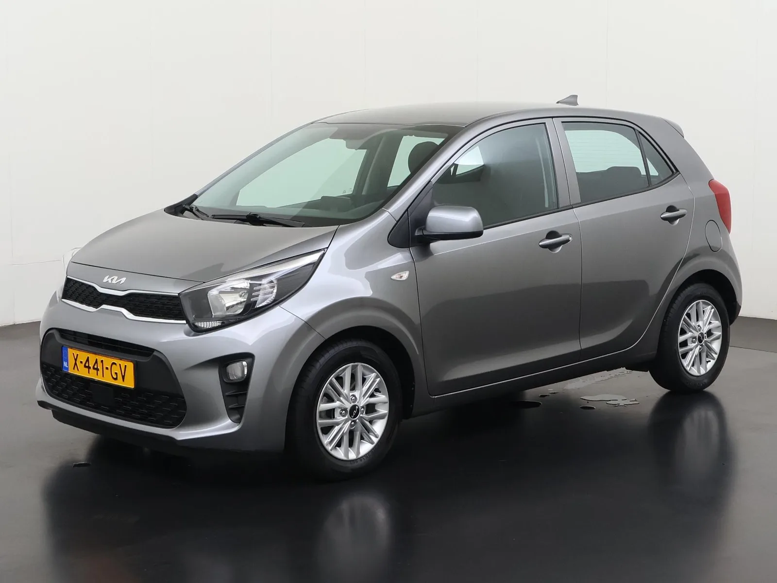 Kia Picanto (2023) — foto 1