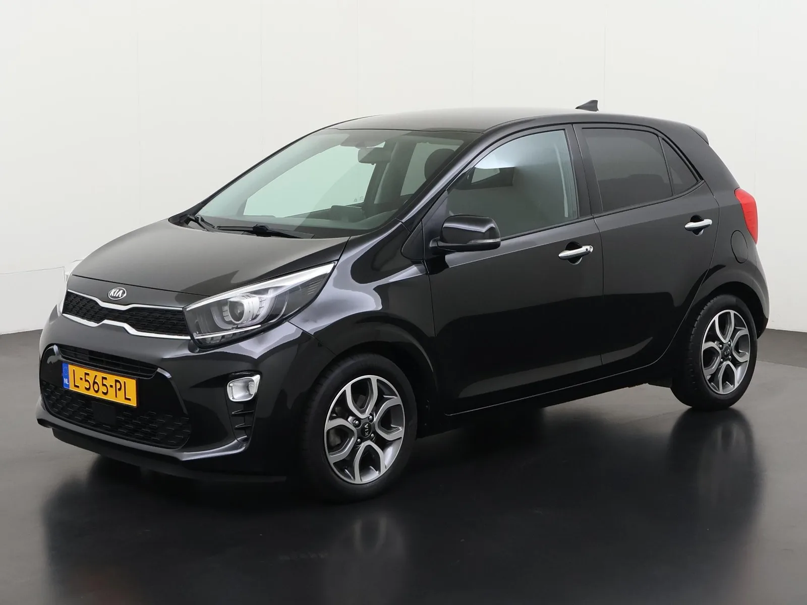 Kia Picanto (2021) — foto 1