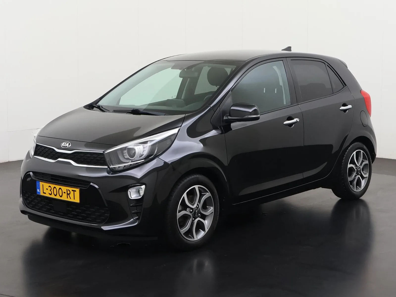 Kia Picanto (2021) — foto 1