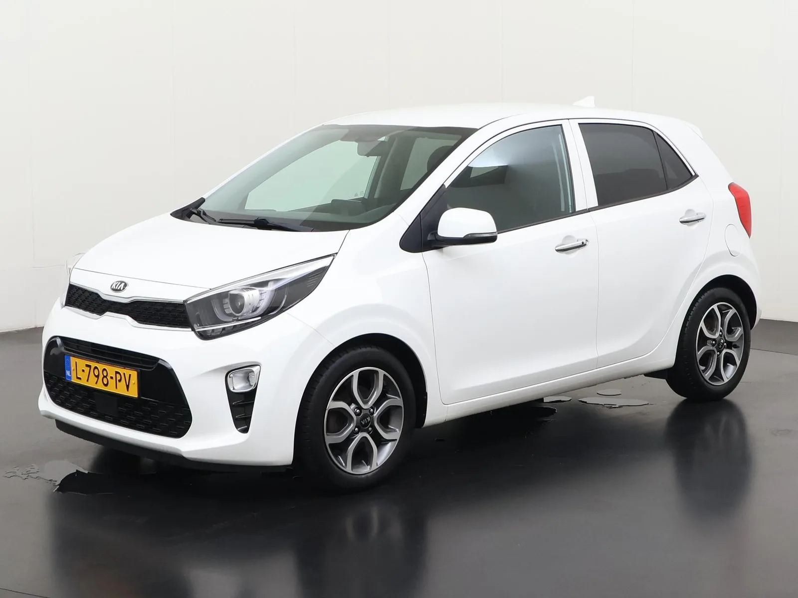 Kia Picanto (2021) — foto 1