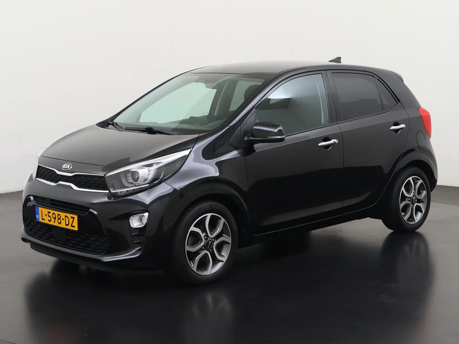 Kia Picanto (2021) — foto 1