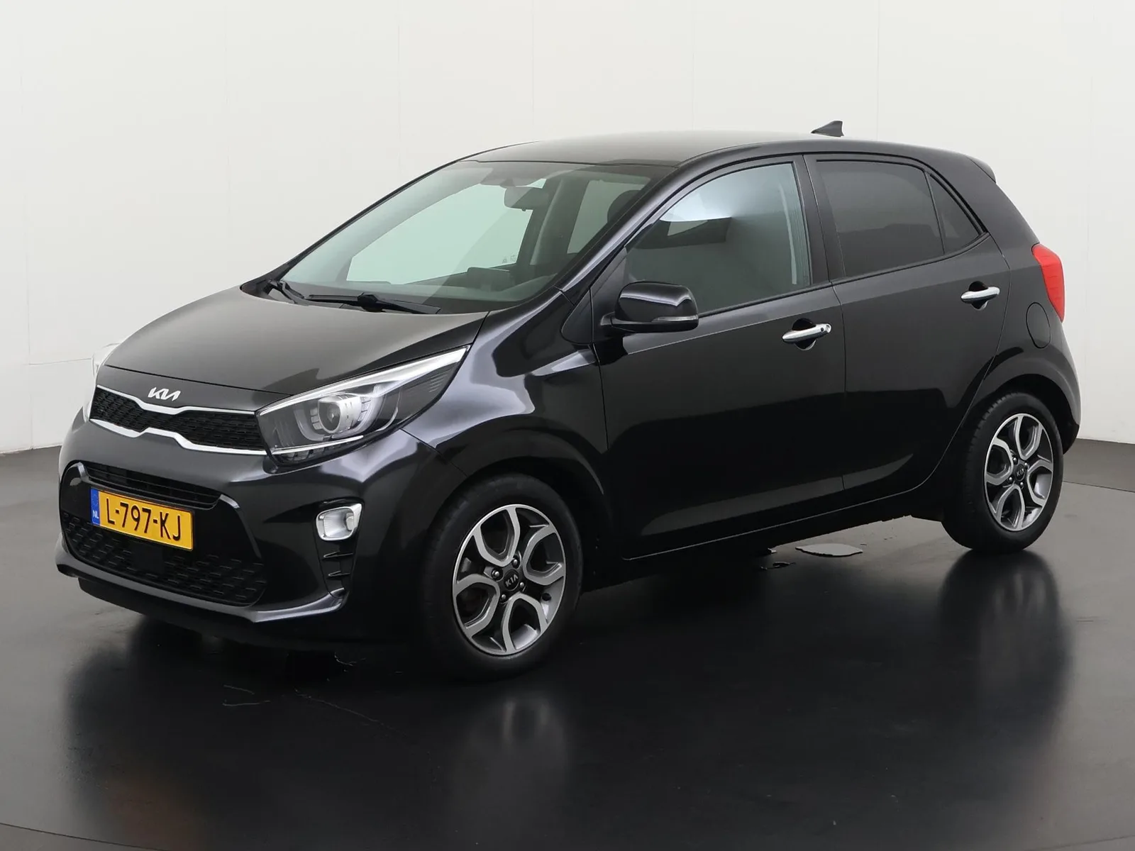 Kia Picanto (2021) — foto 1