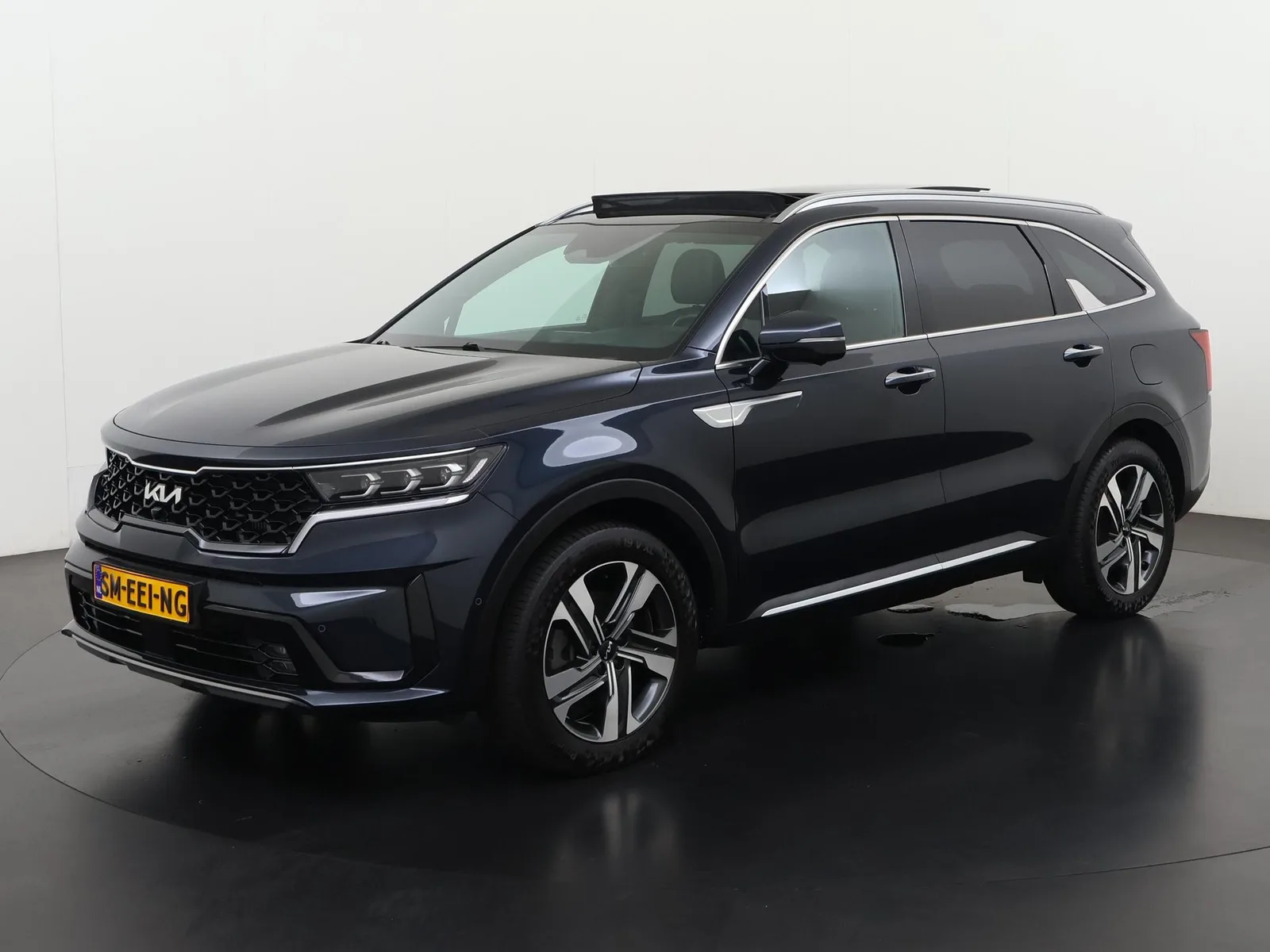 Kia Sorento (2022) — foto 1