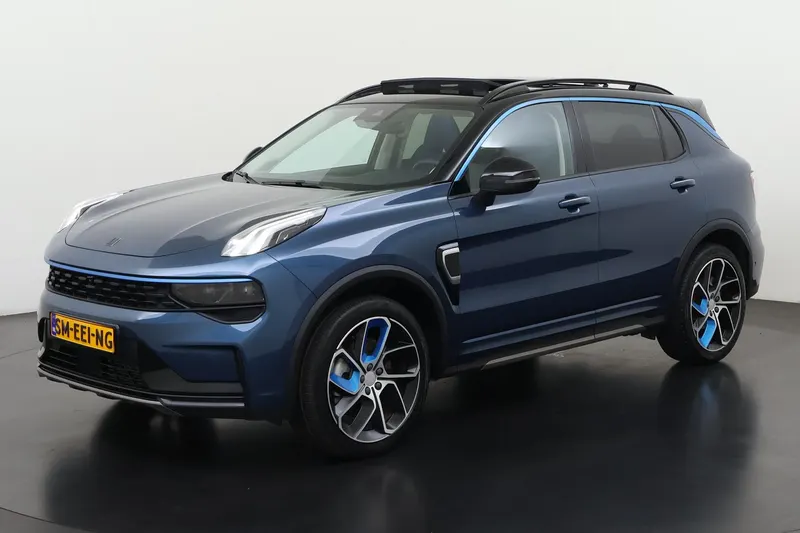 Lynk & Co 01 (2024)