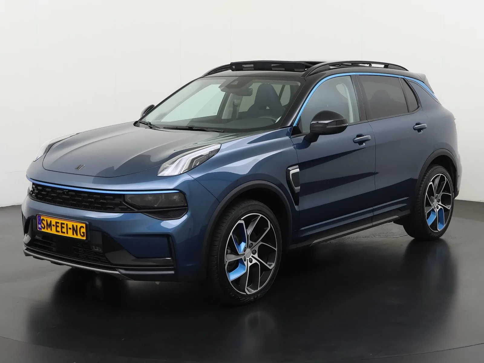 Lynk & Co 01 (2022) — foto 1