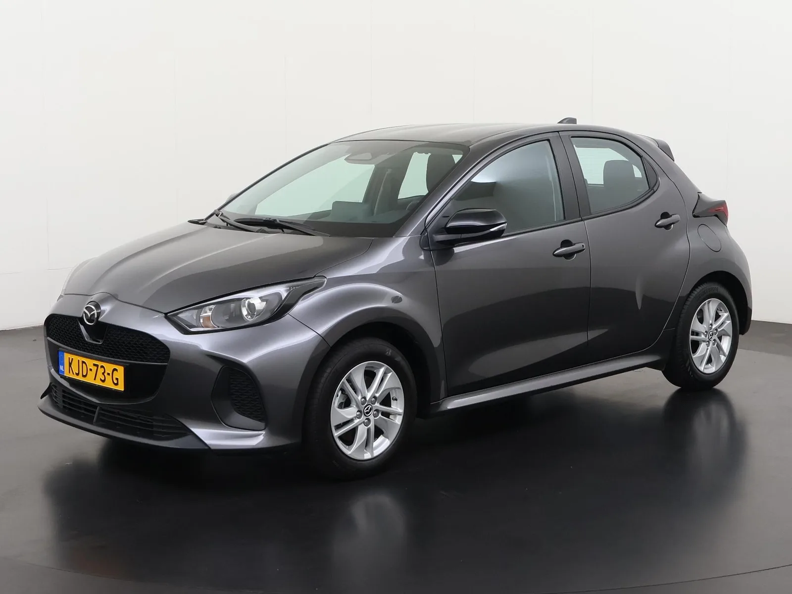Mazda 2 (2025) — foto 1