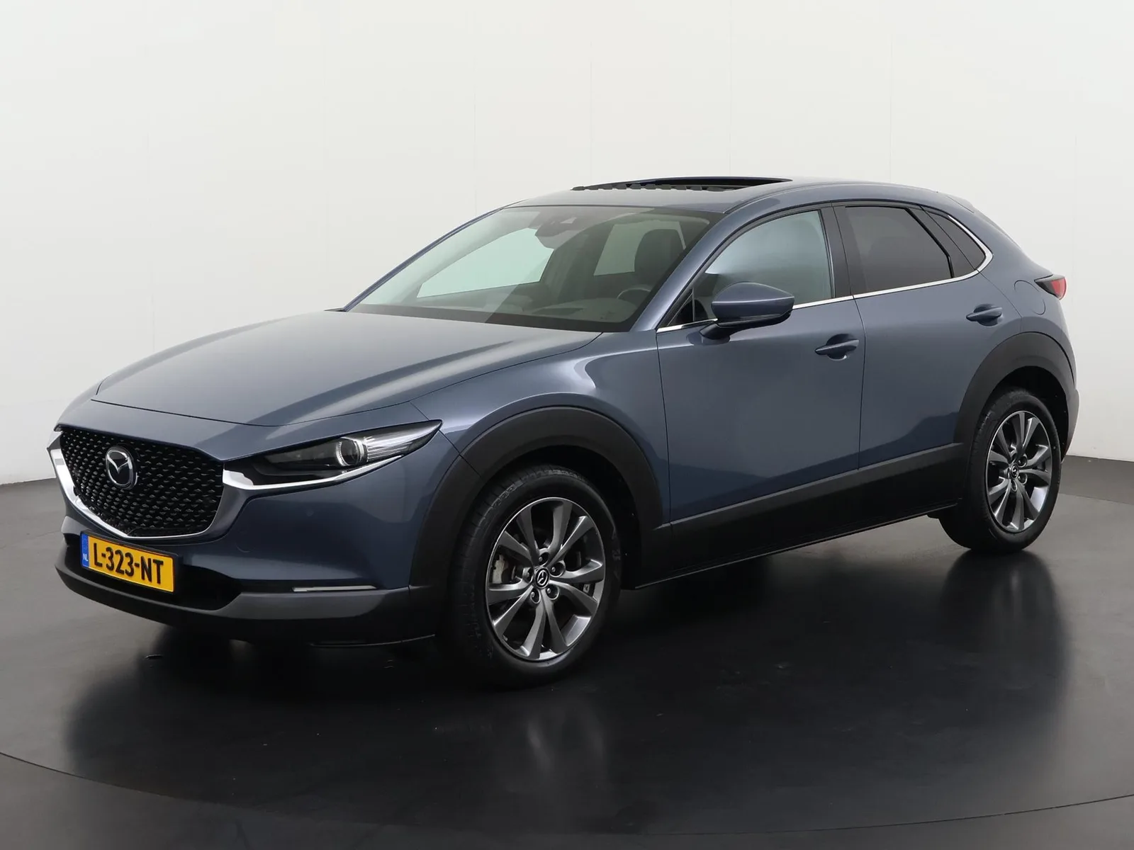 Mazda CX-30 (2021) — foto 1