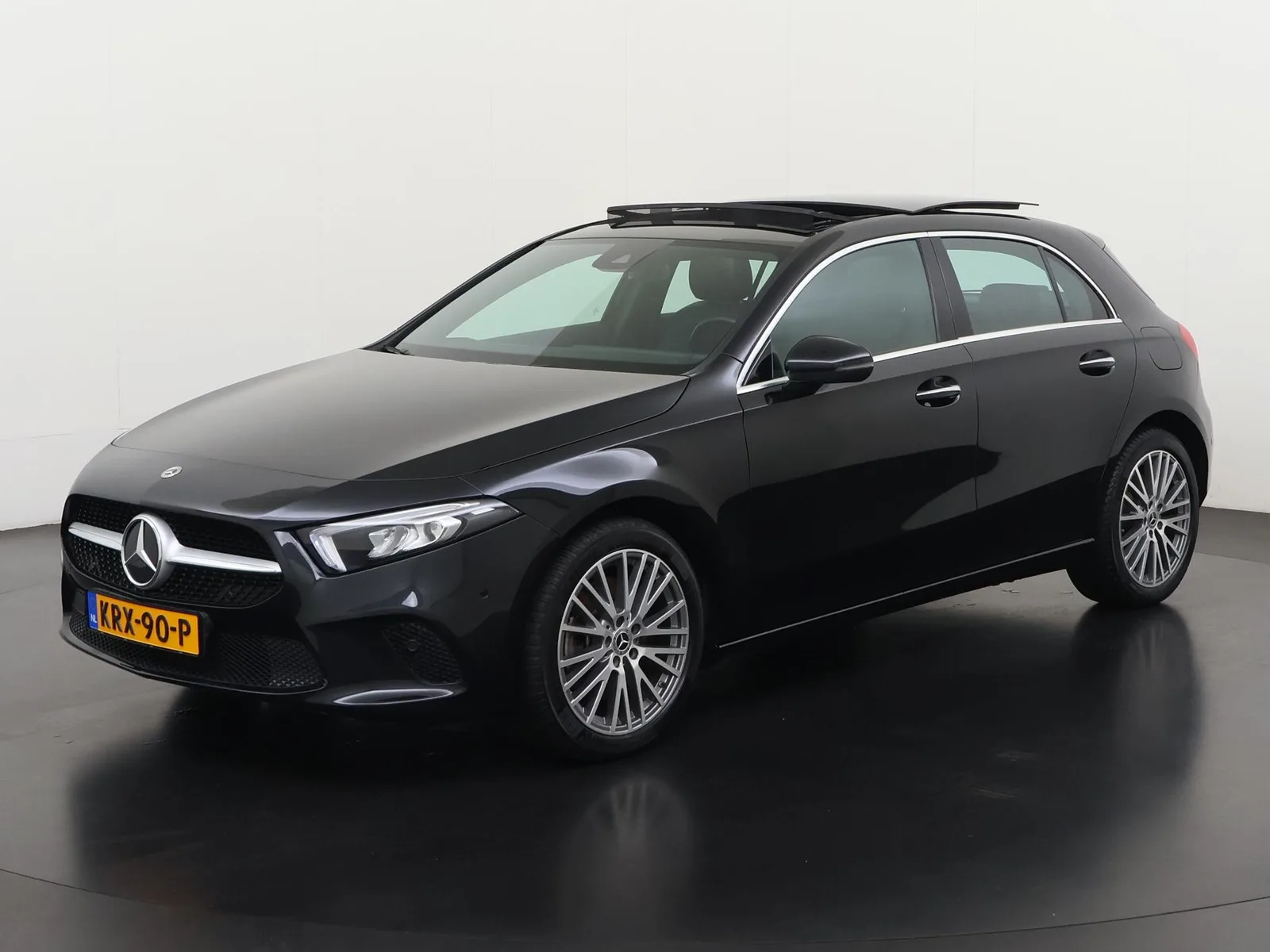 Mercedes-Benz A-Klasse (2022) — foto 1