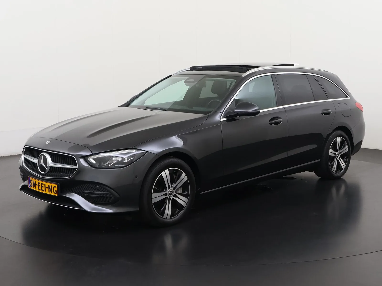 Mercedes-Benz C-Klasse (2023) — foto 1